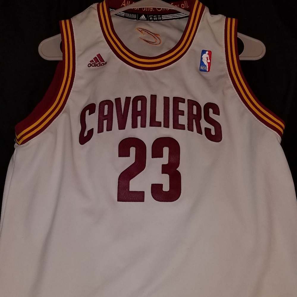 Cavs Jersey